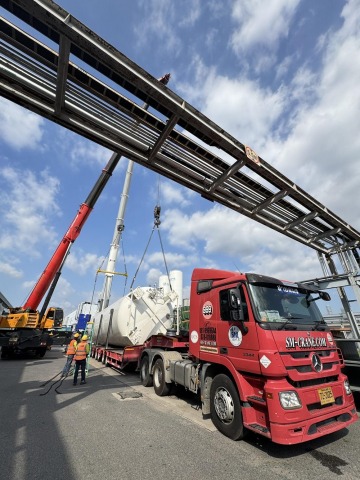 รถเครนให้เช่า งานยกสำหรับโรงงาน